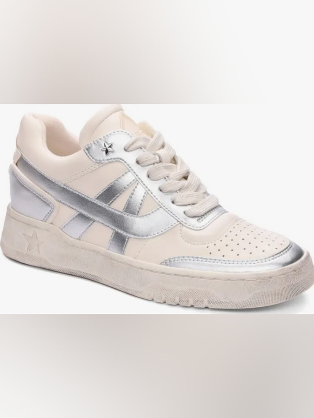 Size 9 - 🆕️ ASH BLAKE Women’s Cream and Silver Lace-Up Fashion Sneaker
